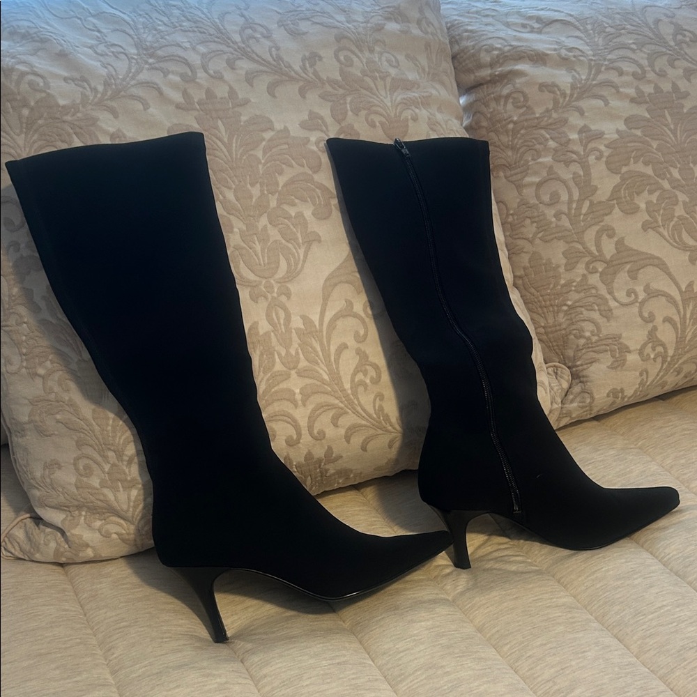 Andrew Geller Black Heeled Boots